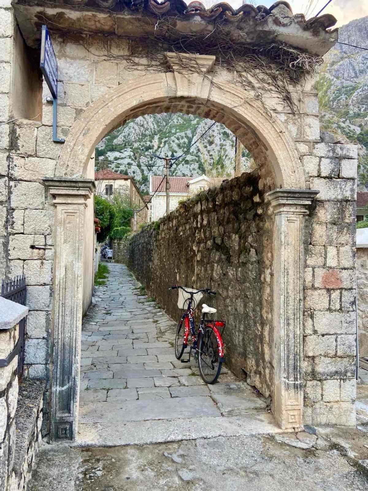 Apartments Ivanisevic Kotor Exterior foto