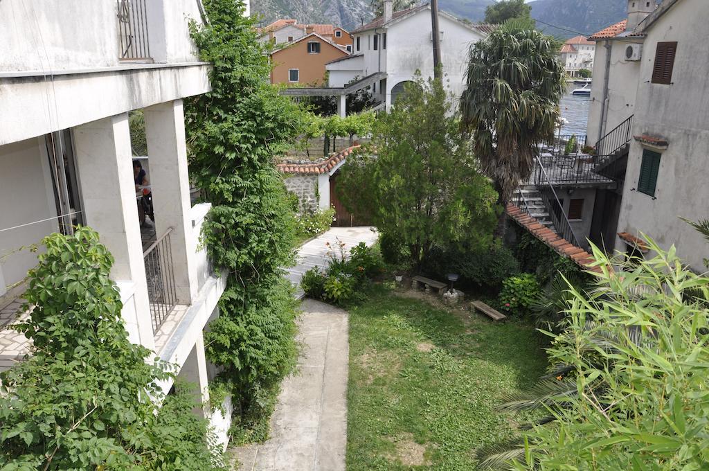 Apartments Ivanisevic Kotor Exterior foto